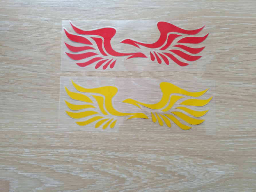 Наклейки Крила на авто Жовтий та Червоний світлоотра Київ - фото 1