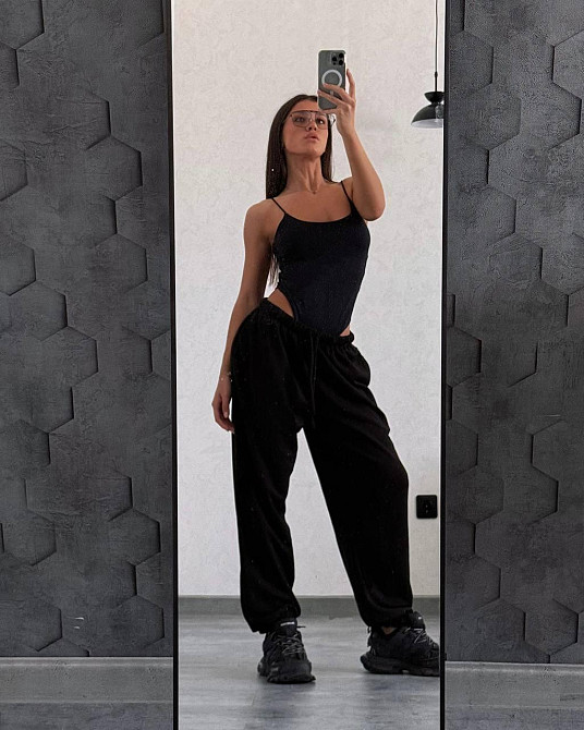 Женские повседневные оверсайз брюки-джоггеры турецкая петля диагональ Черный Одесса - изображение 3