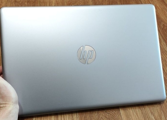 Ноутбук: HP 255 G7 15.6