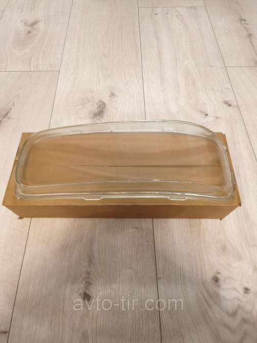 Скло основної фари Мерседес Атего ліве Скло фари Mercedes Atego ліве 0008264410 Луцьк - фото 1