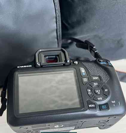 Фотоаппарат: CANON EOS 1300D EPS 18-55mm. +Сумка Golla. Киев