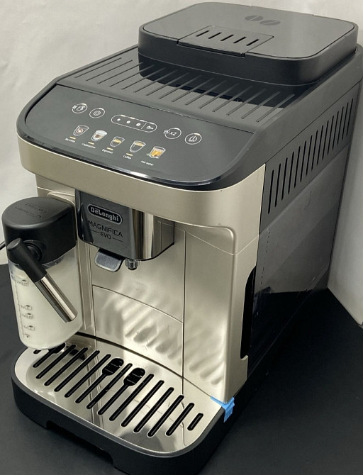 Кавомашина Delonghi Magnifica EVO Київ - фото 6