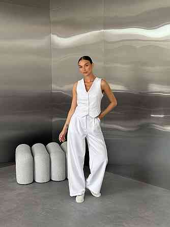 Женский классический брючный костюм двойка: жилет и брюки костюмка Белый, 42/44 Одесса