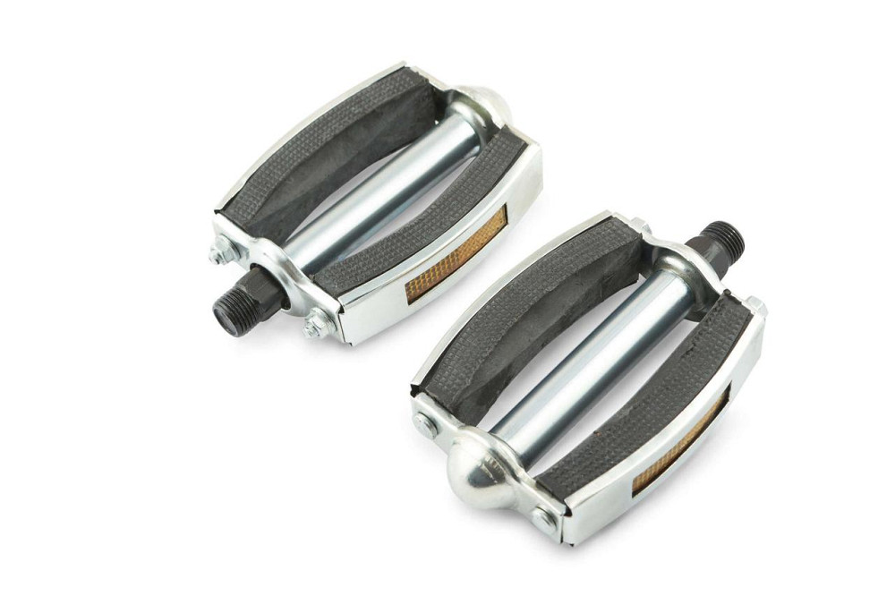 Педали велосипедные (с катафотами, металл, хром,овал, резиновые вставки) Мукачево - изображение 1