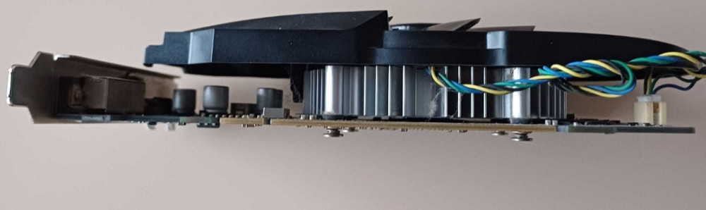 Відеокарта: GeForce GT 1030. Київ - фото 1