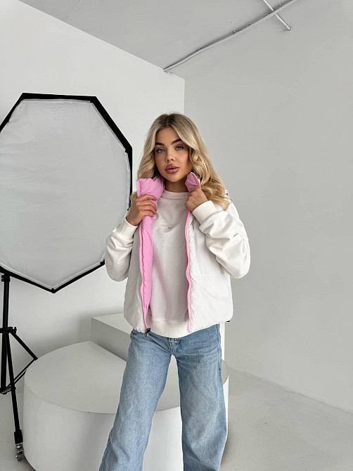 Жіноча двостороння жилетка з кулісками по боках та кишенею плащівка емі + силікон Одеса - фото 9