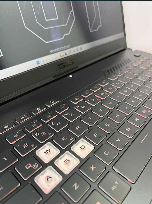 ASUS TUF A17 RTX 3070Ti 8Gb Ryzen 7 6800H 144Hz SSD 1TB 16Gb DDR5 Ноутбук Київ - фото 3