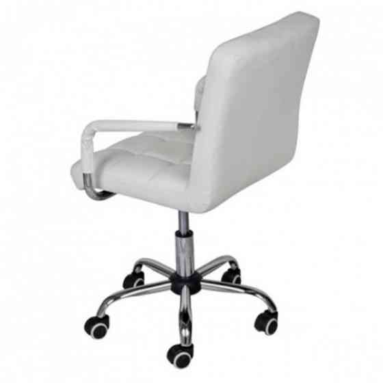 Стілець для майстра Артур Київ