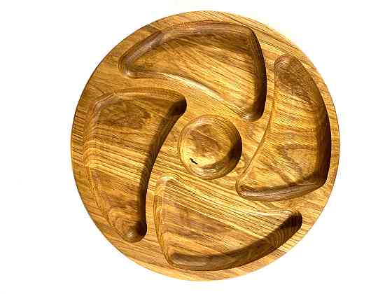 Деревянная тарелка из натурального дерева диаметр 25 см, высота 2 см, тарелка для закусок Каменец-Подольский