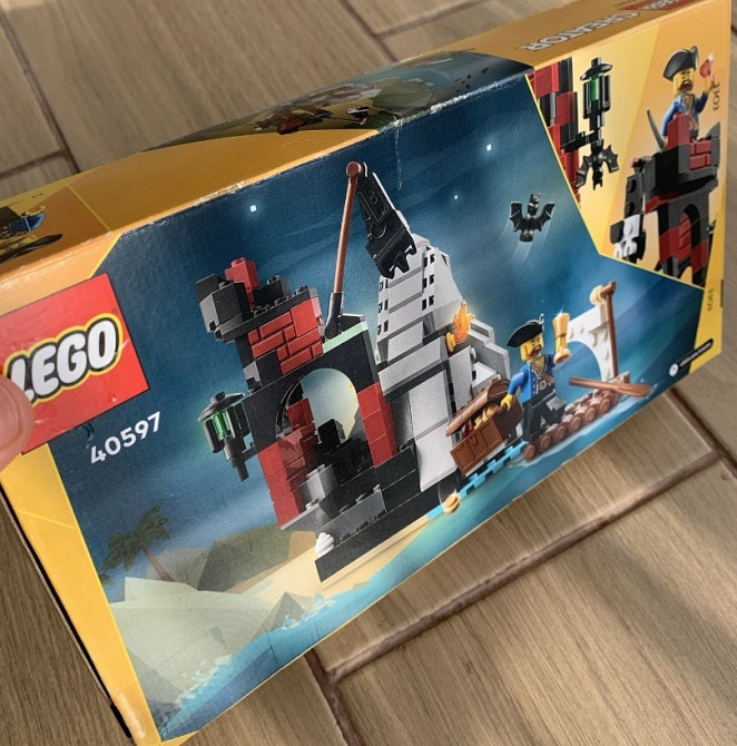 Набір LEGO Creator "Scary Pirate Island" (40597) Харків - фото 4