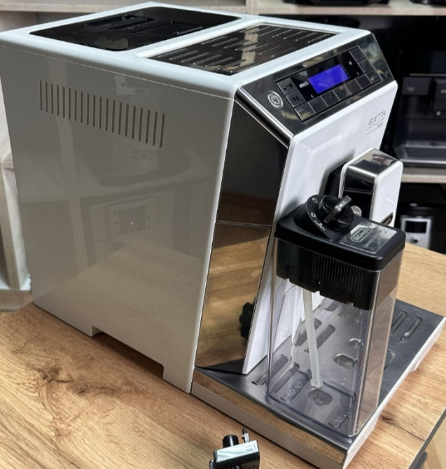 Кофемашина: Delonghi Eletta Cappuccino Top ECAM 45.760W. Харків - фото 3