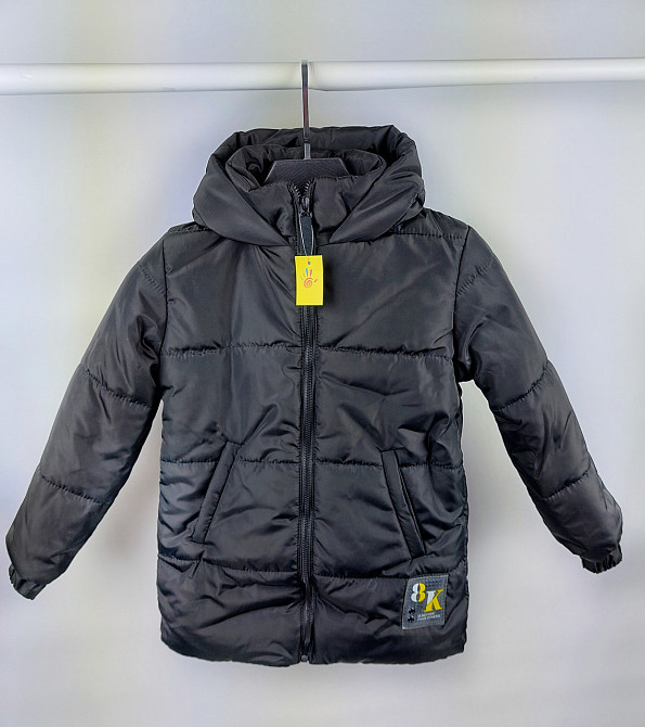 Демисезонная  черная куртка для девочки на 6,7 лет Николаев - изображение 1