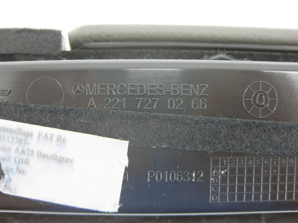 Mercedes-Benz  A2217201495 7H91 Підлокітник передньої правої дверної карти сіра шкіра S-Class W221 Одесса - изображение 3