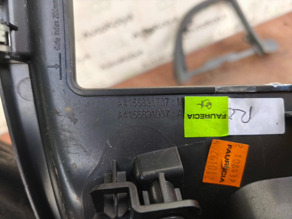 Накладка кнопок в торпеду Mercedes Citan 2012-2020 Ковель - фото 2