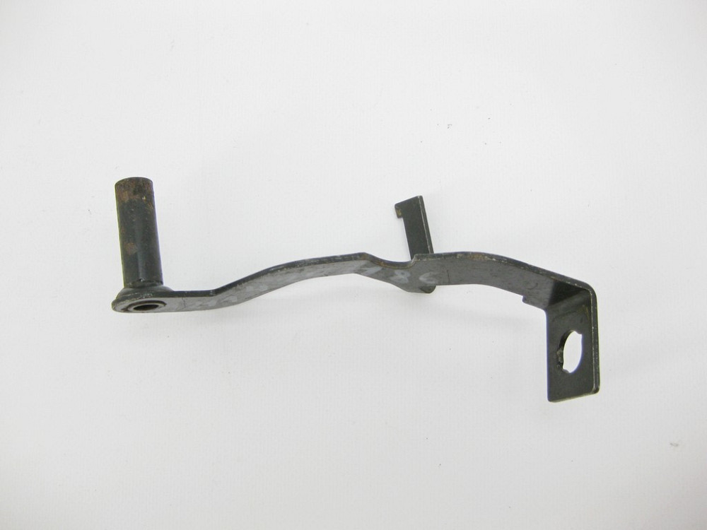 Mercedes-Benz  A2114201186 Тримач гальмівної трубки на передньому лівому супорті E-Class W211 4matic Одесса - изображение 2