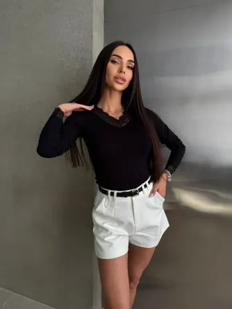 Лонгслів з витонченим мереживом Одеса