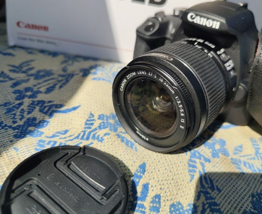 Фотоапарат: Canon 2000D. Київ - фото 2