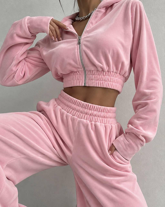 Жіночий повсякденний велюровий костюм з вільним капюшоном Рожевий, 42/44 Одеса - фото 6