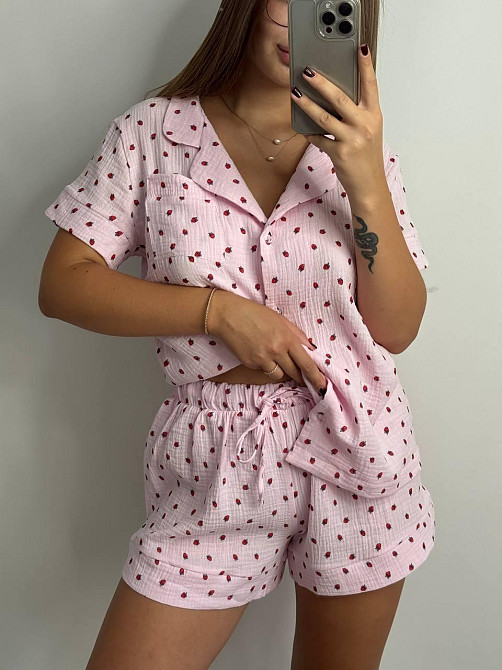 Муслиновая женская пижама с шортами Земляника S Харьков - изображение 1