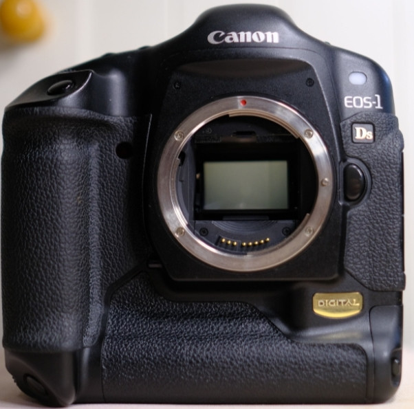 Фотоаппарат Canon EOS -1Ds Body. Харьков - изображение 8