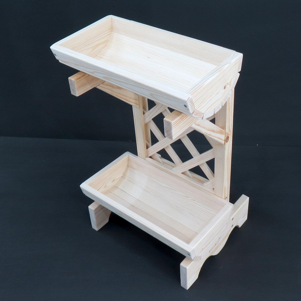 Кашпо на стойке 