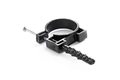 Обойма для труб і кабелю 40 мм чорна (пач. 25шт.) APRO Рівне