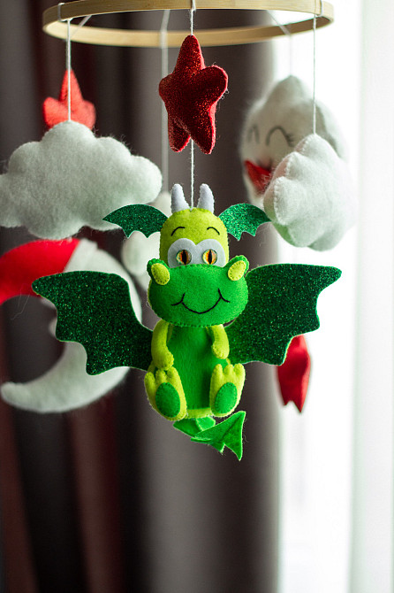 Дитячий мобіль на ліжечко «Дракон» Київ - фото 4