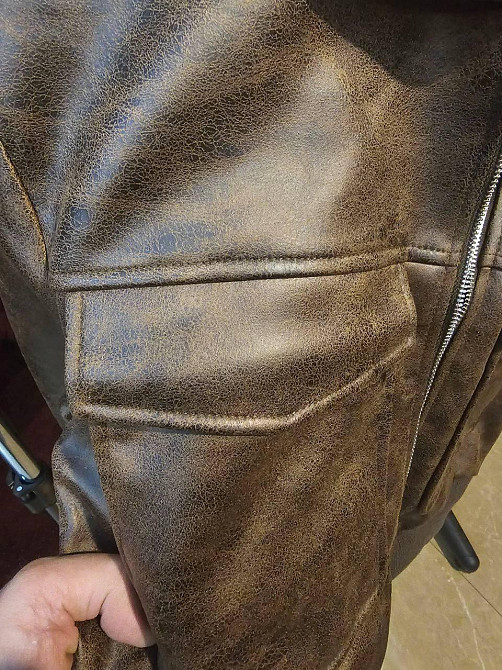 Женская куртка-бомбер из эко-кожи Коричневый XS Харьков - изображение 2