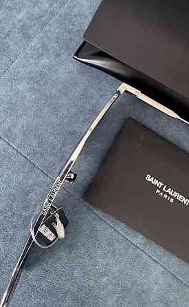 Сонцезахисні окуляри Yves saint laurent Київ