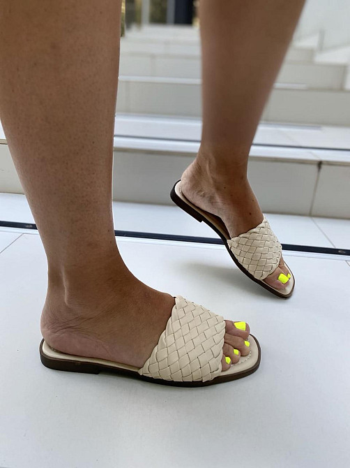 L&M Стильні шльопанці жіночі, штучна шкіра, бежеві на низькій підошві літні L&M 314-3 р. 38-40 Коломыя - изображение 7