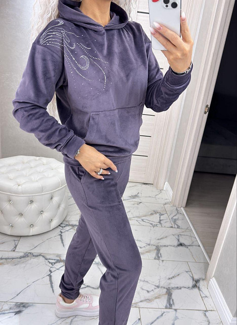 Женский стильный велюровый костюм на флисе. 42-56р Киев - изображение 3