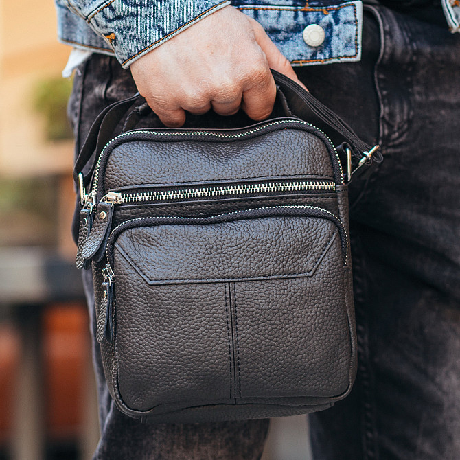 Мужской кожаный мессенджер 18x22x8, сумка планшет через плечо Tiding Bag A25F-1519A черный Каменское - изображение 1