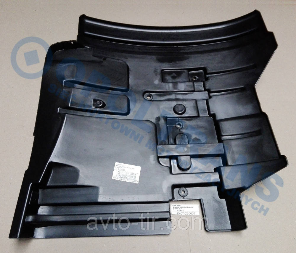 Крыло на ступеньку Renault Premium Бризговик на підніжку RENAULT PREMIUM Луцк - изображение 2