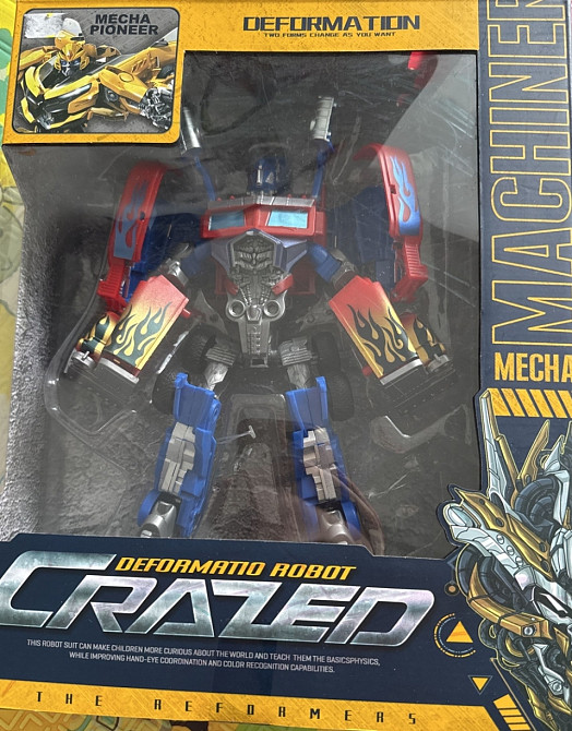 Трансформер Crazed optimus prime. Київ - фото 3