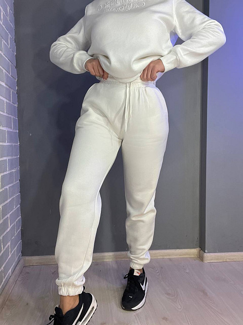 Штаны женские ENJOY 2925 спортивные джоггеры на резинке утепленные на флисе белые, белый, L Киев - изображение 2
