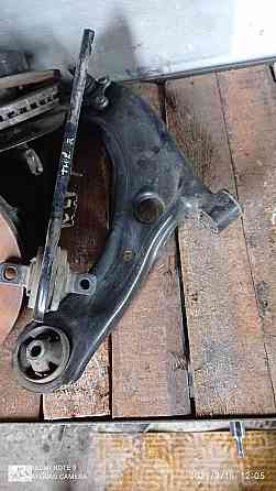 Ричаг передньої підвіски Hyundai Tucson Киев