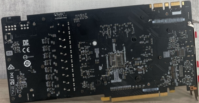 Видеокарта MSI GTX 1070 Armor 8G. Киев - изображение 3