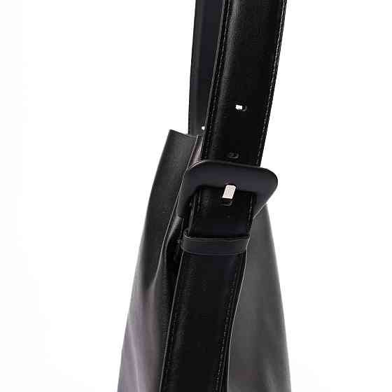 Сумка женская на плечо вместительная стильная из искусственной кожи, Черный Каменец-Подольский