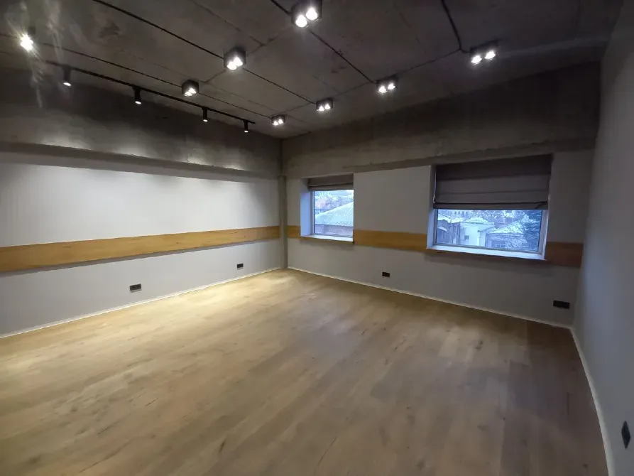 Офіс з гарним ремонтом, 4 поверх Самий центр міста (вул Шевченка) Зручне планування, просторі кімнати (див. план) Дніпро - фото 4