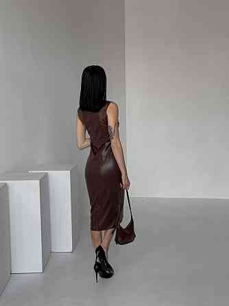 Женское базовое миди платье из эко-кожи Шоколад, 46/48 Одесса