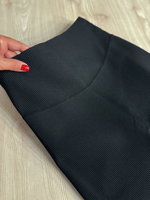 Лосини жіночі Kenalin W-30 утеплені на флісі в рубчик з пуш-ап ефектом чорні, чорний, SM Київ - фото 14