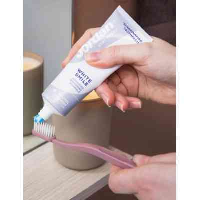 Зубна паста Jordan Stay Fresh White Smile Білосніжна усмішка 75 мл (7046110031025) Вінниця