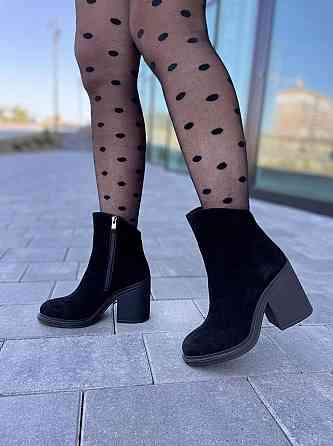 Lexi Черевики жіночі Lexi чорні натуральна замша каблук 9см (3048) 36р. Коломыя