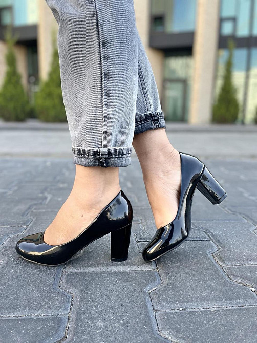 Туфлі жіночі YES MILE чорні еко-лак каблук 6см ( -1) Коломыя - изображение 8