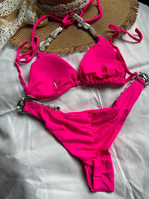 Білий роздільний купальник із камінням Малиновий M Харків - фото 4