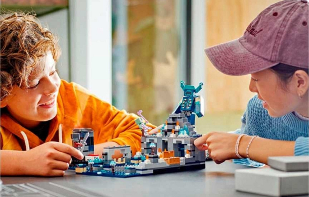 Lego MINECRAFT, Лего Майнкрафт Битва в глибинній темряві (Варден) 457 дітей. Київ - фото 2