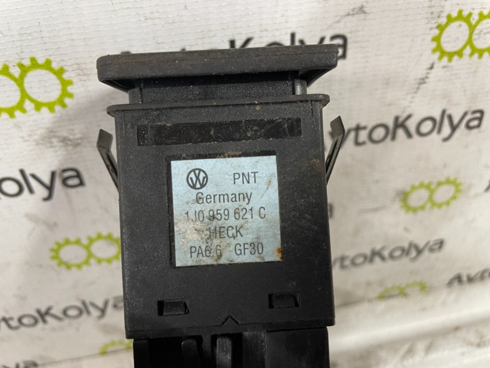 Кнопка обігріву заднього скла VW Golf IV 1997-2003 (1J0959621) Ковель - изображение 3
