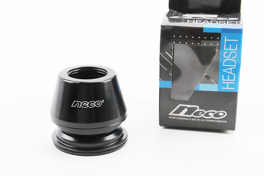 Кермова колонка 1-1/8" (44/28.6x44/30) різьбової вилки, висока, чорні H112N Київ - фото 1