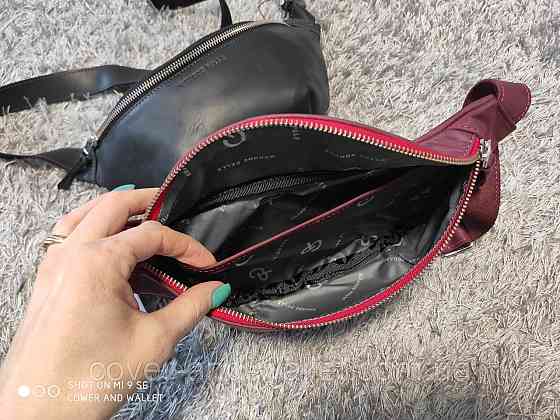 Стильная женская бордовая сумка бананка из натуральной кожи Grande Pelle 741623 Киев