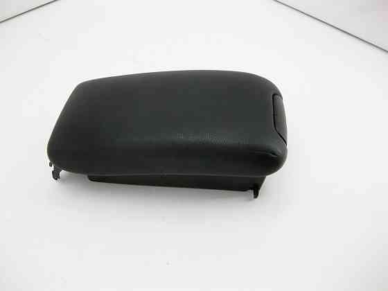 Mercedes-Benz  A2036802739 9E23 Кришка підлокітника центральної консолі чорна - зламано одне кріплення C-class W203 C-class S203 CL203 Sportcoupe CLC  Одеса